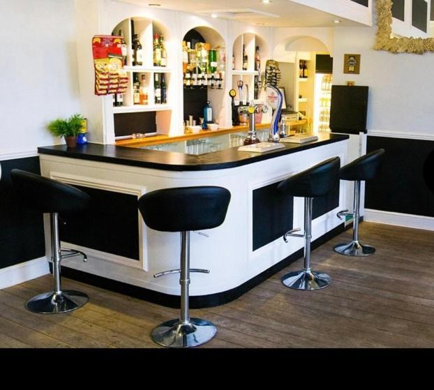 The York Hotel Wolverhampton Kültér fotó