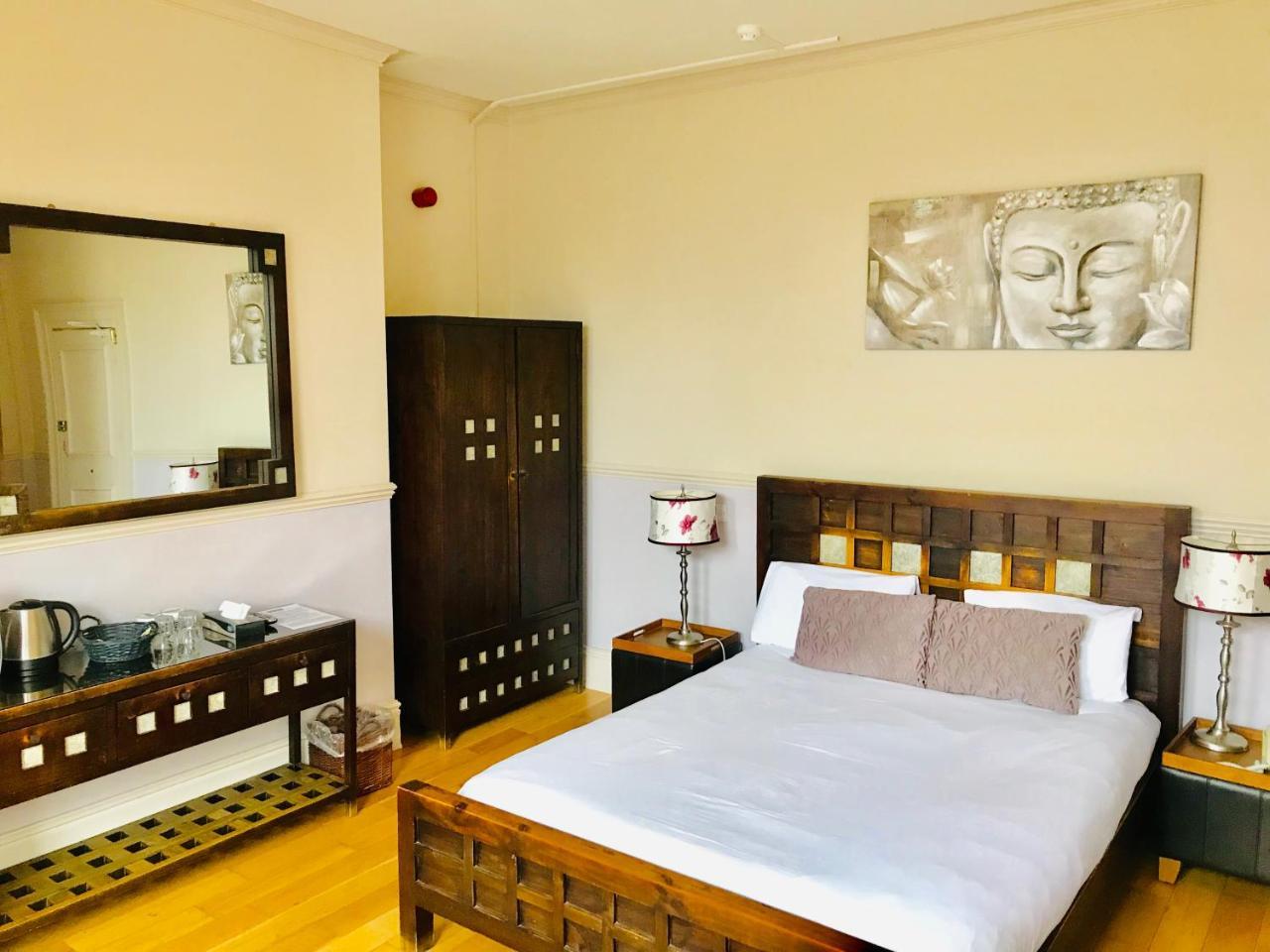 The York Hotel Wolverhampton Kültér fotó